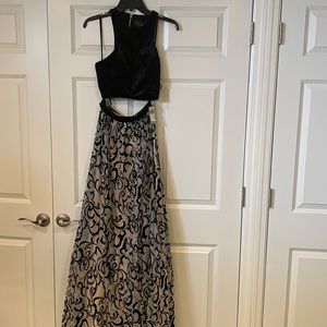 Blondie nites by Stacy skylar NWT two piece dress